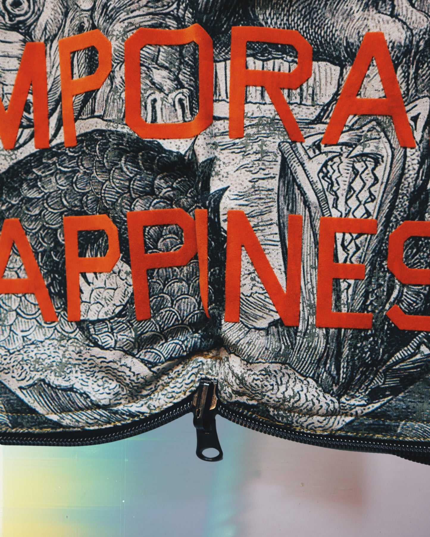 Piña Colada Vest Bag